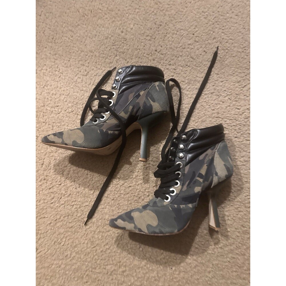 Gianni Bini  Camo Heeled Ankle Boots  Size 10M - Picture 3 of 15
